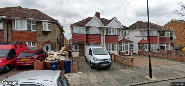 Larawan ng 26 Longford Avenue sa Winnipeg, Manitoba