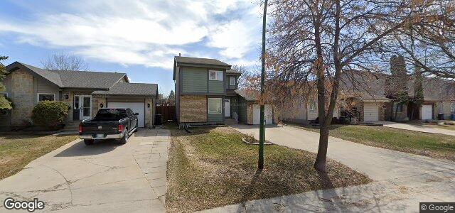 Photo of 27 Manby Avenue in Winnipeg, Manitoba