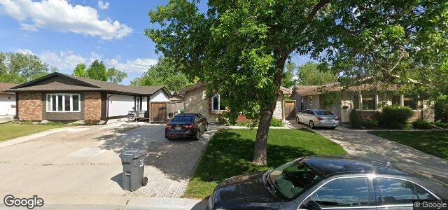 Larawan ng 27 Pear Tree Bay sa Winnipeg, Manitoba