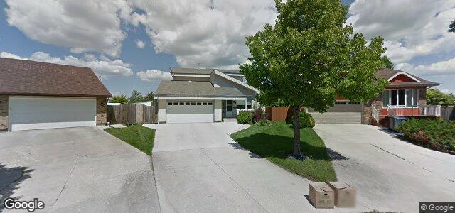 Larawan ng 27 Wycombe Place sa Winnipeg, Manitoba