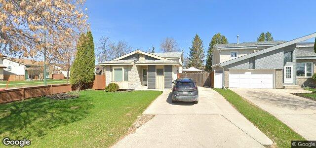 Larawan ng 3 Becontree Bay sa Winnipeg, Manitoba