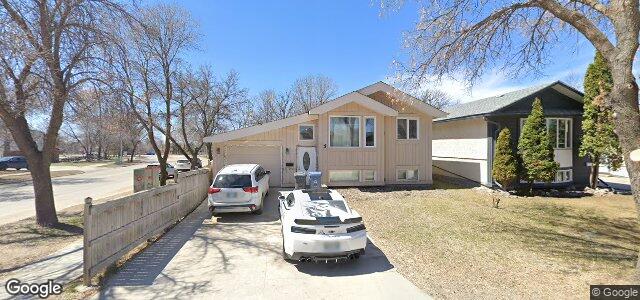 Larawan ng 3 Briar Del Place sa Winnipeg, Manitoba