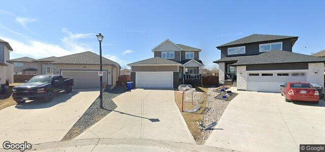 Photo of 31 Islington Court in Winnipeg, Manitoba