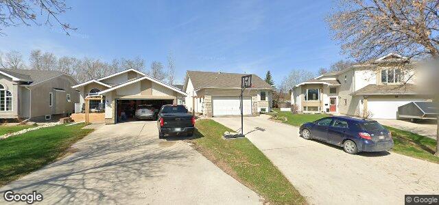 Larawan ng 32 Gobert Crescent sa Winnipeg, Manitoba