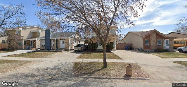 Larawan ng 324 Burland Avenue sa Winnipeg, Manitoba