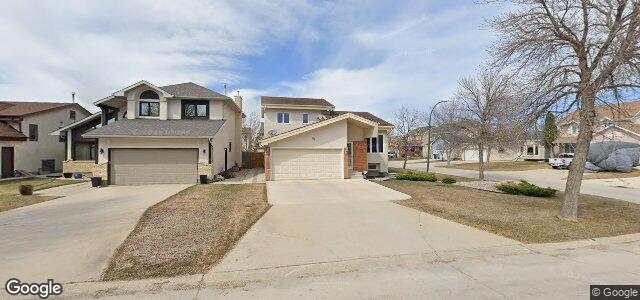 Larawan ng 34 Hackmore Crescent sa Winnipeg, Manitoba