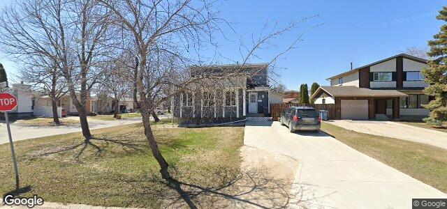 Larawan ng 35 Bantry Place sa Winnipeg, Manitoba