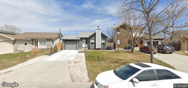 Larawan ng 35 Furness Bay sa Winnipeg, Manitoba