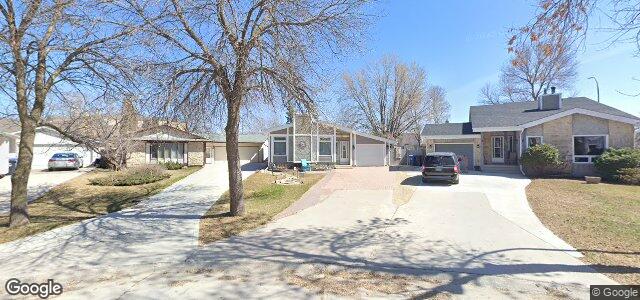Larawan ng 35 Nutley Circle sa Winnipeg, Manitoba
