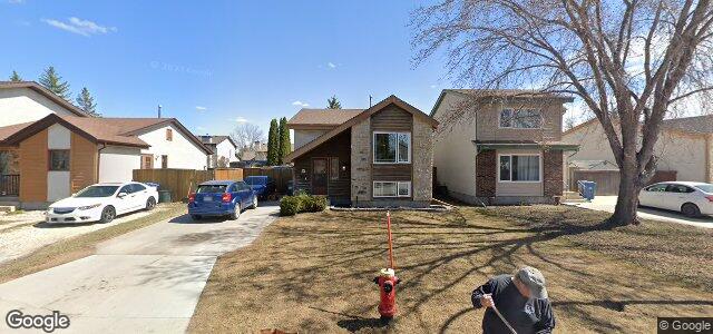 Larawan ng 35 Trowbridge Bay sa Winnipeg, Manitoba