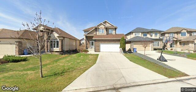 Larawan ng 36 Farnsworth Crescent sa Winnipeg, Manitoba