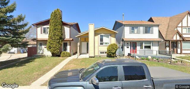 Larawan ng 39 Leston Place sa Winnipeg, Manitoba