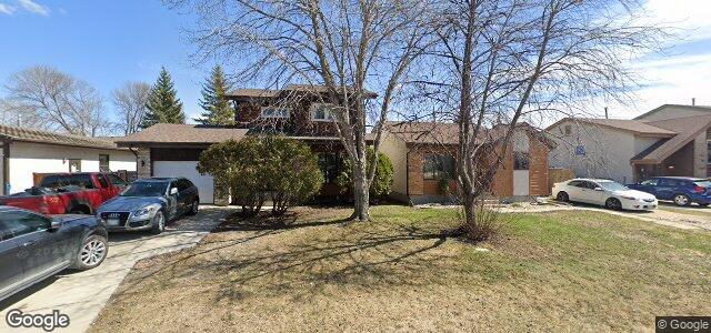 Larawan ng 39 Trowbridge Bay sa Winnipeg, Manitoba