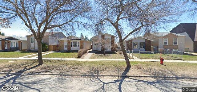 Larawan ng 40 Paddington Road sa Winnipeg, Manitoba