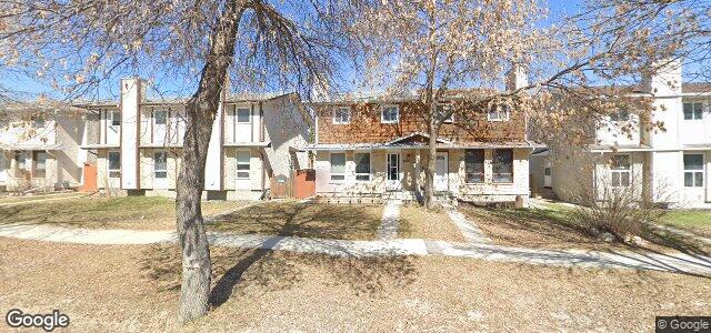 Larawan ng 400 Paddington Road sa Winnipeg, Manitoba