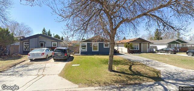 Larawan ng 43 Charing Cross Crescent sa Winnipeg, Manitoba