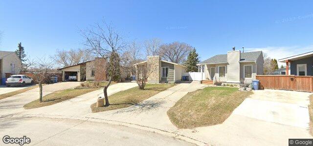 Photo of 43 Strand Circle in Winnipeg, Manitoba