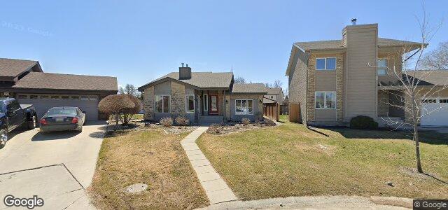 Larawan ng 43 Upton Place sa Winnipeg, Manitoba