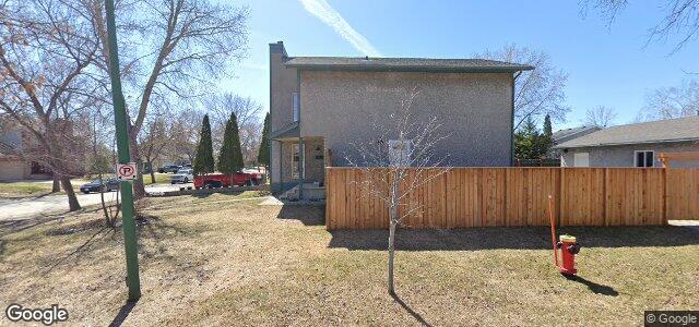 Larawan ng 44 Nutley Circle sa Winnipeg, Manitoba