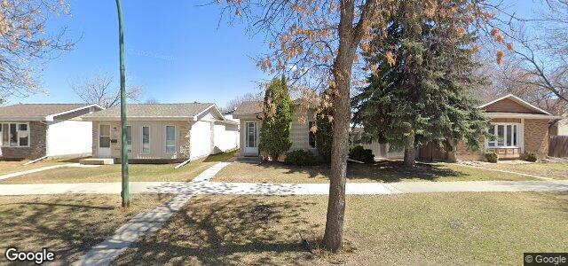Larawan ng 47 Sandrington Drive sa Winnipeg, Manitoba