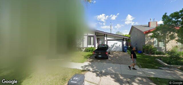 Photo of 47 Willowbend Crescent in Winnipeg, Manitoba