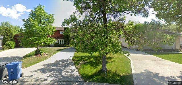 Larawan ng 51 Pear Tree Bay sa Winnipeg, Manitoba