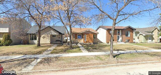 Larawan ng 53 Burland Avenue sa Winnipeg, Manitoba
