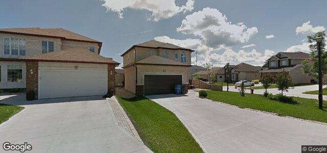 Larawan ng 55 Farnsworth Crescent sa Winnipeg, Manitoba