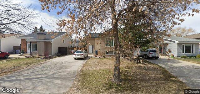 Larawan ng 55 Pately Crescent sa Winnipeg, Manitoba