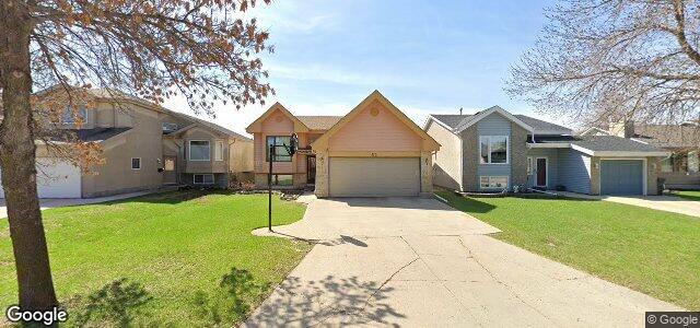 Larawan ng 62 Becontree Bay sa Winnipeg, Manitoba