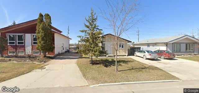 Larawan ng 63 Blackwater Bay sa Winnipeg, Manitoba