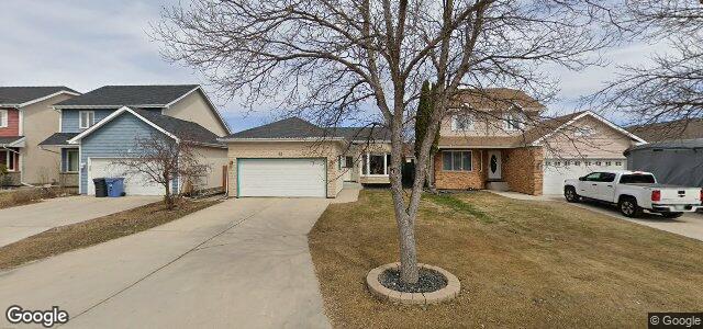 Larawan ng 63 Hackmore Crescent sa Winnipeg, Manitoba