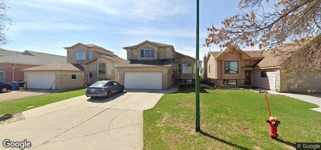 Larawan ng 64 Becontree Bay sa Winnipeg, Manitoba