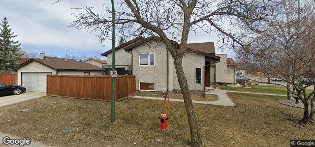 Larawan ng 64 Tiverton Bay sa Winnipeg, Manitoba