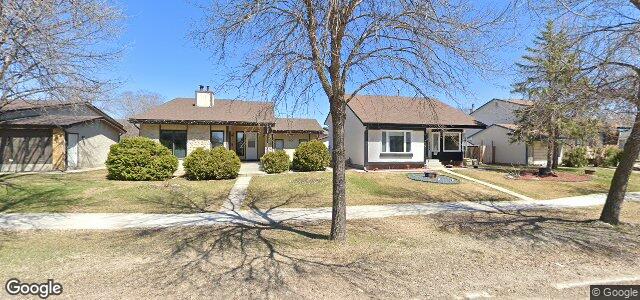 Larawan ng 65 Britannica Road sa Winnipeg, Manitoba