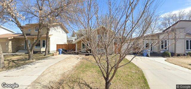 Larawan ng 67 Trowbridge Bay sa Winnipeg, Manitoba