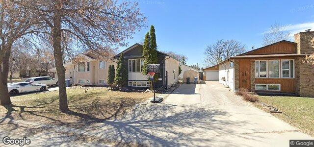 Larawan ng 7 Briar Del Place sa Winnipeg, Manitoba