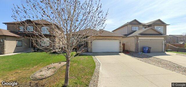 Larawan ng 7 Farnsworth Crescent sa Winnipeg, Manitoba