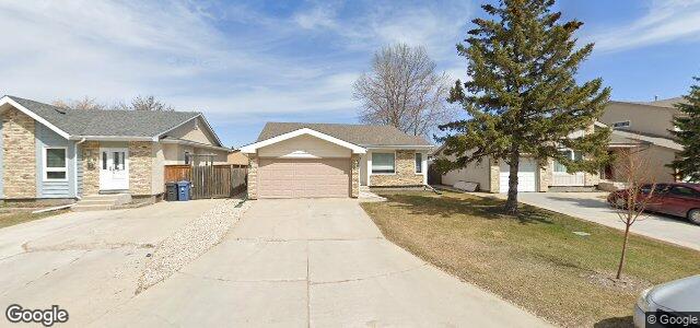 Larawan ng 7 Furness Bay sa Winnipeg, Manitoba