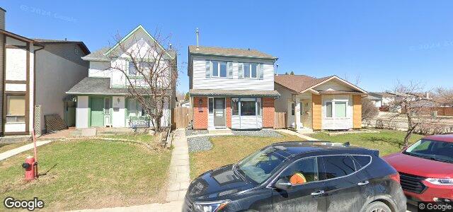 Larawan ng 7 Leston Place sa Winnipeg, Manitoba
