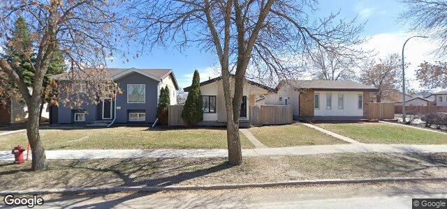 Larawan ng 70 Burland Avenue sa Winnipeg, Manitoba