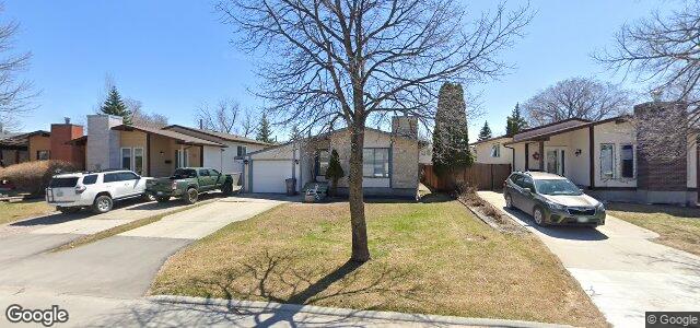 70 Regis Drive（加拿大曼尼托巴省温尼伯市）房屋照片