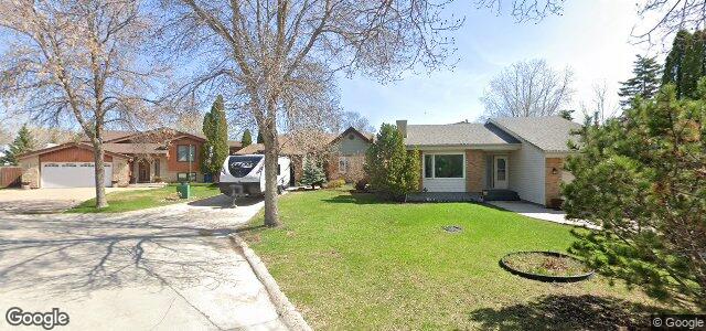 Larawan ng 71 Poitras Place sa Winnipeg, Manitoba