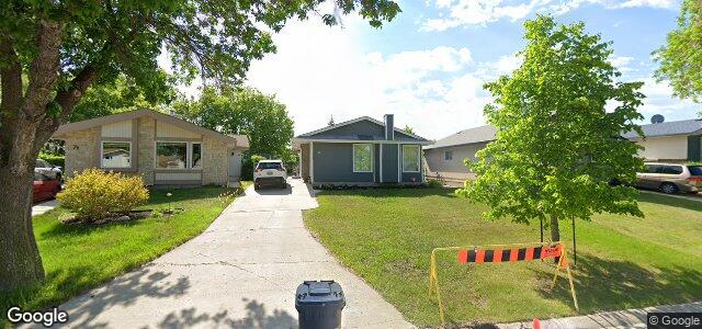 Larawan ng 75 Pear Tree Bay sa Winnipeg, Manitoba