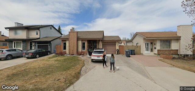 Larawan ng 76 Tiverton Bay sa Winnipeg, Manitoba