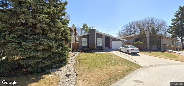 Larawan ng 82 Longford Avenue sa Winnipeg, Manitoba
