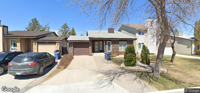 Photo of 83 Southwalk Bay in Winnipeg, Manitoba