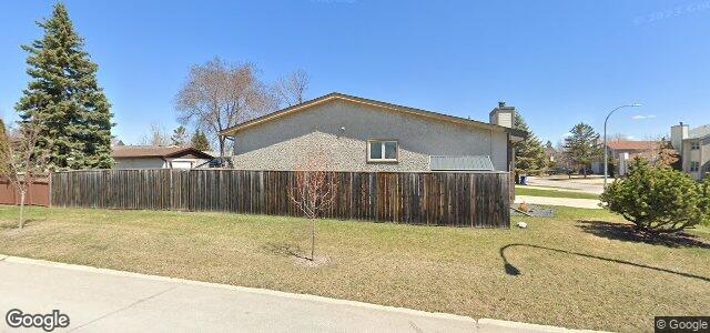 Larawan ng 90 Strand Circle sa Winnipeg, Manitoba