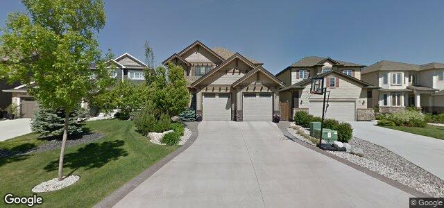 Larawan ng 92 Farnsworth Crescent sa Winnipeg, Manitoba