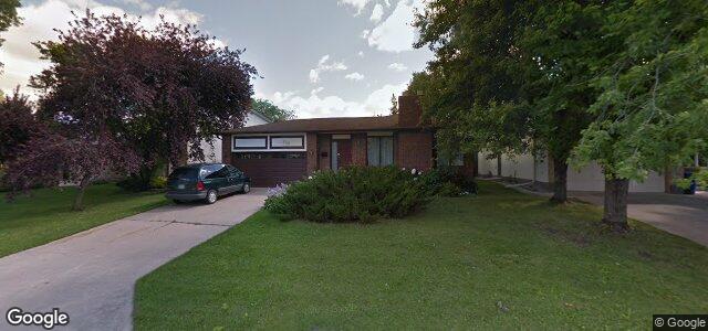 Larawan ng 110 Waterhouse Bay sa Winnipeg, Manitoba